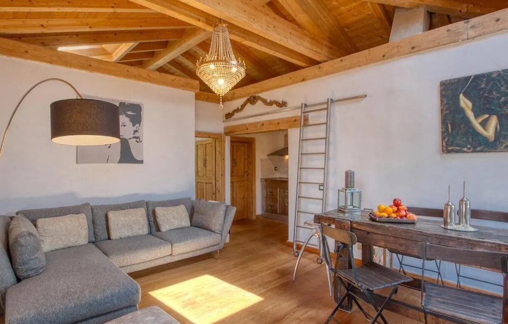 Apartment My Holiday- Lake House La Gemma Gera Lario