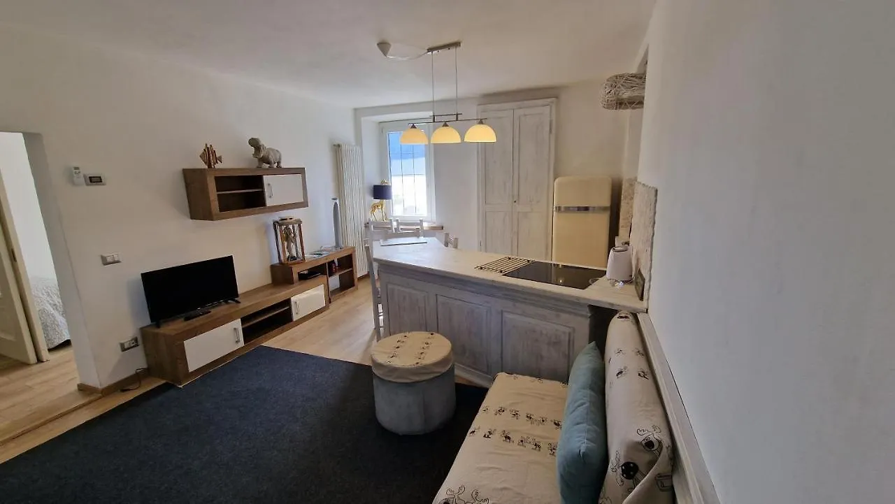 Apartment My Holiday- Lake House La Gemma Gera Lario