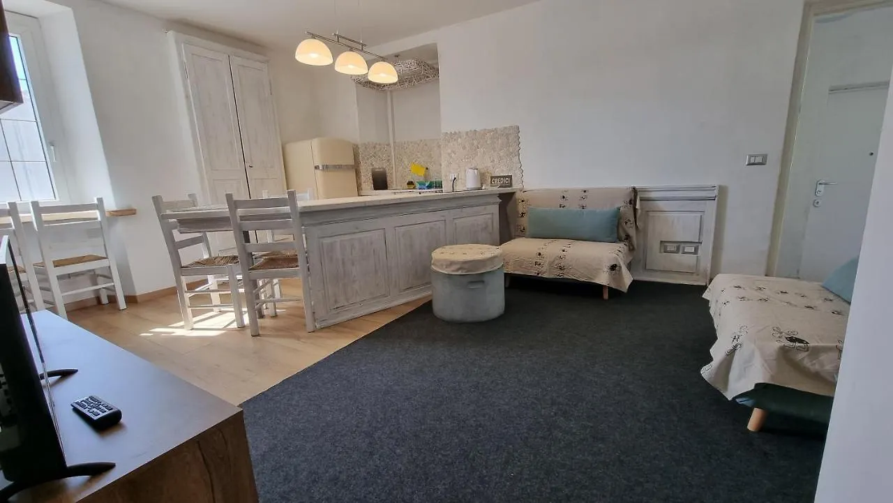 Apartment My Holiday- Lake House La Gemma Gera Lario Italy